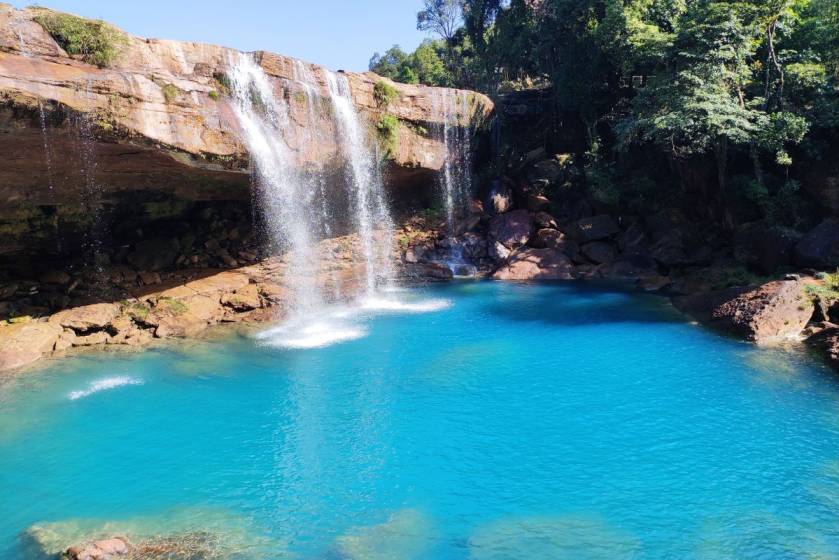 Krang Suri Waterfall,meghalay