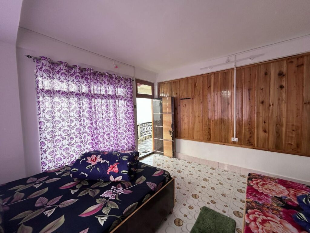 Karuna homestay ,Dawaipani