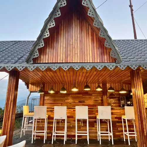 EVRI RESORTS,kolakaham