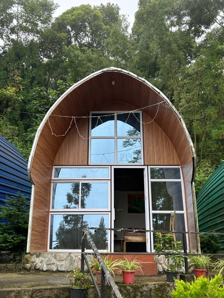 bloom homestay,sittong