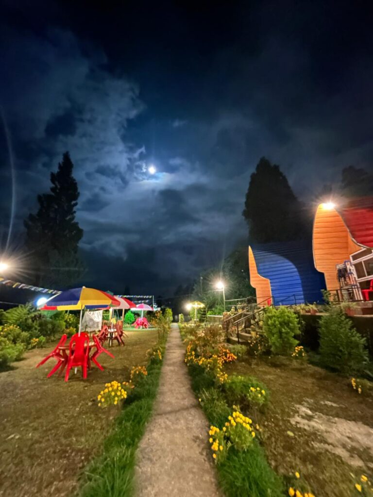 bloom homestay,sittong
