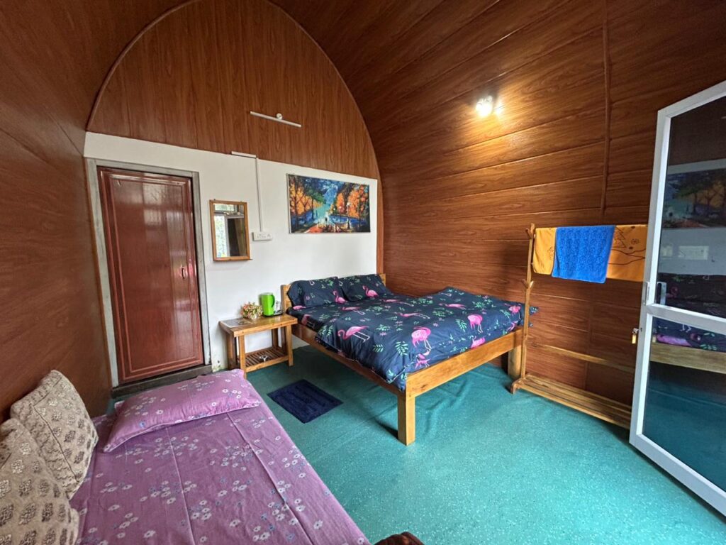 bloom homestay,sittong